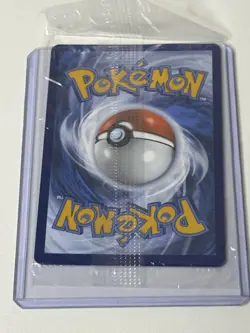 Pokemon TCG Pikachu 025/165 Scarlet & Violet 151 Stamped Holo Eng - Image 2