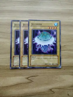 Yu-Gi-Oh! - Jellyfish 3X - Full Playset - Image 1