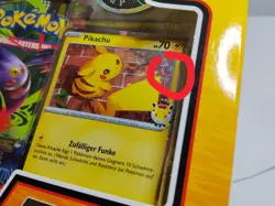 Pokemon Day 2026 Box SEALED 30. Jubilaum - Pikachu PROMO mit SWIRL / WIRBEL Rare - Image 2