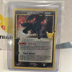 Umbreon Gold Star 17/17 - Pokemon Celebrations 25th Anniversary Holo Rare - NM - Image 1