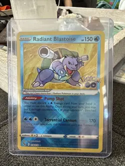 Pokemon TCG Radiant Blastoise Holo Card 018/078 Pokemon Go - Image 1