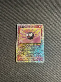 Pokemon TCG Gastly 76/110 Legendary Collection Reverse Holo MP - Image 3