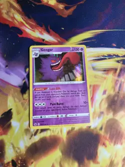 Gengar Holo Rare 2021 Chilling Reign Pokemon TCG 057/198 Trading Card - Image 1