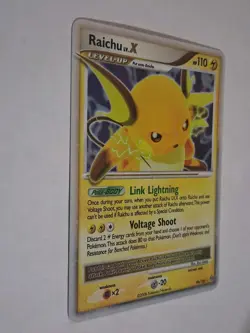 The Pokemon Company Raichu LV.X 99/100 Stormfront Holo & Staraptor Holo - Image 2