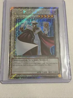 T.G. Hyper Librarian (Platinum Secret Rare) Platinum Secret Rare RA02-EN027 1st - Image 1