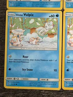 X4 POKEMON NON HOLO ALOLAN VULPIX 30/156 ULTRA PRISM 2018 LP - Image 4