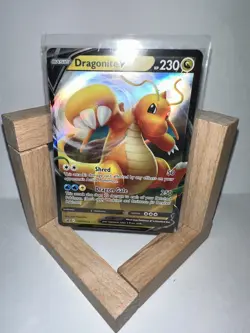 Pokemon TCG Dragonite V SWSH Black Star Promo SWSH154 - Image 1
