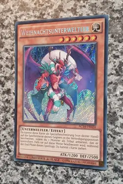 Yugioh AC14-DE024 Santa Claws Secret Rare Limited Edition 2014 - Image 3