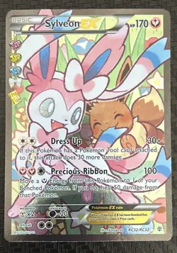 Sylveon EX RC32/RC32 Ultra Rare Generations Pokemon NM - Image 1
