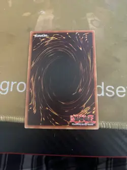 Dark Magician SDY-006 Ultra Rare Holo 1st edition EN Konami Yu-Gi-Oh! - Image 3