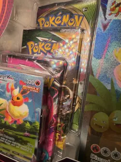 Pokemon TCG Flareon VMAX Premium Collection Box English 2021 Promo 6+ - Image 2