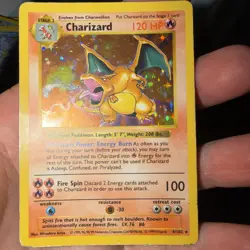 Shadowless Charizard 4/102 Base Set Holo Rare Pokemon Card - Image 1