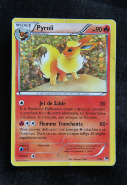 Pokemon "Pyroli / Flareon" 2/12 *Holo* McDonald's 2013 - French - Poor - Image 1