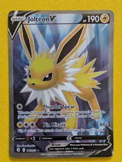 Pokemon TCG Jolteon v Evolving Skies 177/203 Holo Ultra Rare NM - Image 1