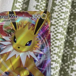Jolteon VMAX - 51/203 Evolving Skies - Pokemon TCG - 2021 - Image 3
