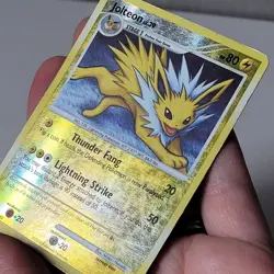 Jolteon 23/100 Reverse Holo Rare Diamond & Pearl Majestic Dawn 2008 Pokemon Card - Image 3