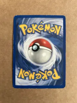Pokemon TCG Venomoth Base Set 2 Non-Holo Card 31/130 Unlimited Rare - Image 2