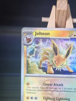 Jolteon - 029/131 Prismatic Evolutions (Pokemon) Master Ball Reverse Holo - Image 5