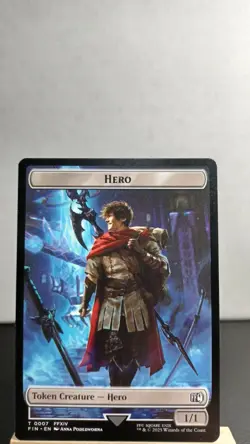 Hero // Treasure Non-Foil Token Common [NM] - MTG FIN - Image 1