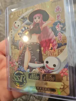 One Piece Perona Foil Holo RARE HZ01097 GOLD SSR - Image 2