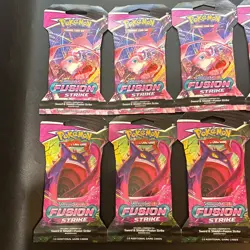 Pokemon TCG Sword & Shield Fusion Strike Sleeved Booster Pack 10 QTY Gengar Mew - Image 2