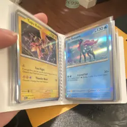 Pokemon Holo and Reverse Holo Foil Card Lot Mini Binder. No repeats, NM - Image 1