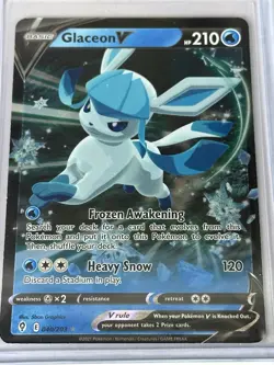 Glaceon V 040/203 Evolving Skies Pokemon - Image 1