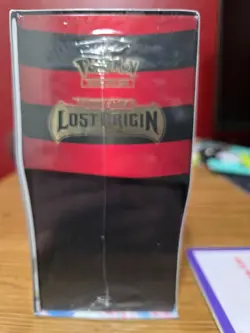 Lost Origin Elite Trainer Box Sealed Sword & Shield Pokemon ETB - Image 3