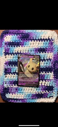 Mimikyu V 068/172 Brilliant Stars NM Ultra Rare Pokemon Card - Image 1