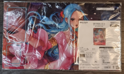 One Piece TCG - Official Playmat Nefeltari Vivi Heroines Cup & Promo Card - Image 1