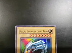 YuGiOh Blue-Eyes White Dragon DIK-P001 Ultra Rare 1st Edition Portuguese - Image 5
