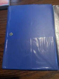 Vintage 1999 Pokemon Charmander Blue 4 Pocket Trading Card Binder Rare - Image 3