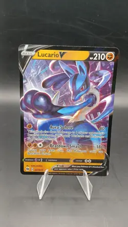 Lucario V 027/073 Champion's Path Ultra Rare Pokemon Card - Image 1