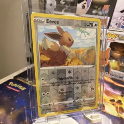 Pokemon TCG Eevee 125/203 SWSH07 Evolving Skies Reverse Holo Common 70 HP - Image 3