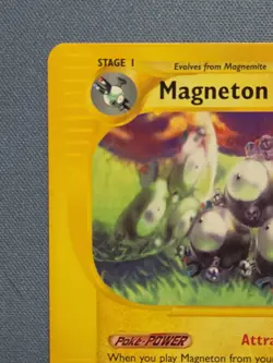 Pokemon TCG e-Card Series Skyridge Magneton 19/144 - Image 2