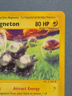 Pokemon TCG e-Card Series Skyridge Magneton 19/144 - Image 3