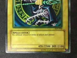 Yu-Gi-Oh TCG Starter Deck: Yugi #SDY-006 Dark Magician Ultra Rare (Faded) - Image 4