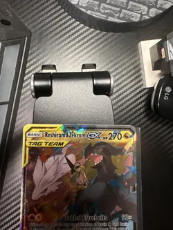 2019 Pokemon Sun & Moon Cosmic Eclipse #157/236 Reshiram & Zekrom GX - Image 4