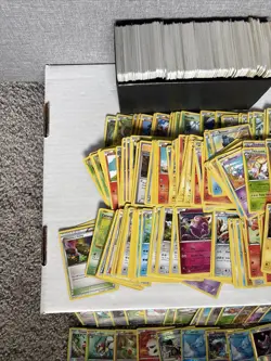 800+ Huge Bulk Lot Mid-Era 2013 - 2019 Pokemon Cards Collection - Image 2