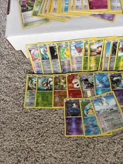 800+ Huge Bulk Lot Mid-Era 2013 - 2019 Pokemon Cards Collection - Image 4