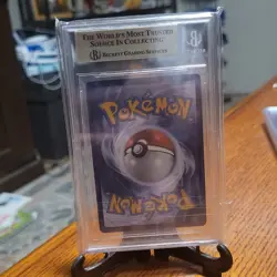 Pokemon TCG Charmeleon Hidden Fates Shiny Vault SV7/SV94 Holo BGS 10 - Image 3