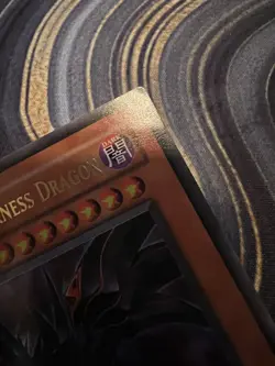 Red-Eyes Darkness Dragon, Ultra Rare (SD1-EN001), 1st Edition, Lightly Played - Image 3