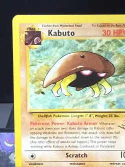 Pokemon Card Kabuto 50/62 Gold W Stamp Promo Fossil Promo WOTC Near Mint - Image 3