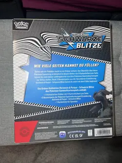 Pokemon TCG Karmesin & Purpur Schwarze Blitze Ordner Kollektion Neu OVP Deutsch - Image 2