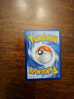 Umbreon 120/214 Rare Lost Thunder Pokemon Near Mint - Image 2