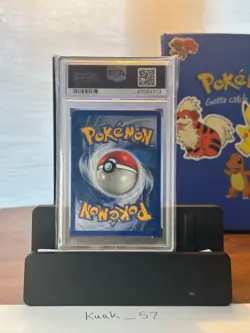 2002 Pokemon Legendary Collection Reverse Holo Nidoqueen #32 PSA 9 MINT - Image 2