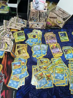 Pokemon 1st edition COMPLETE FOSSIL 32 Card Uncommon/Common Set NM+ Pack Fresh - Image 1