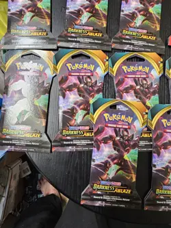 Pokemon Sword And Shield Darkness Ablaze Booster Pack 15 packs. New NEVER Open - Image 4