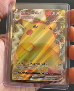 Pikachu VMAX 044/185 Pokemon Vivid Voltage Sword & Shield Ultra Rare Card 2020 - Image 3