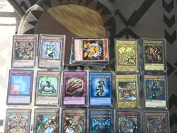 Yugioh 1st Edition King of Games: Yugi's Legendary Decks Lot - 126 Cards w/ Box - Image 2